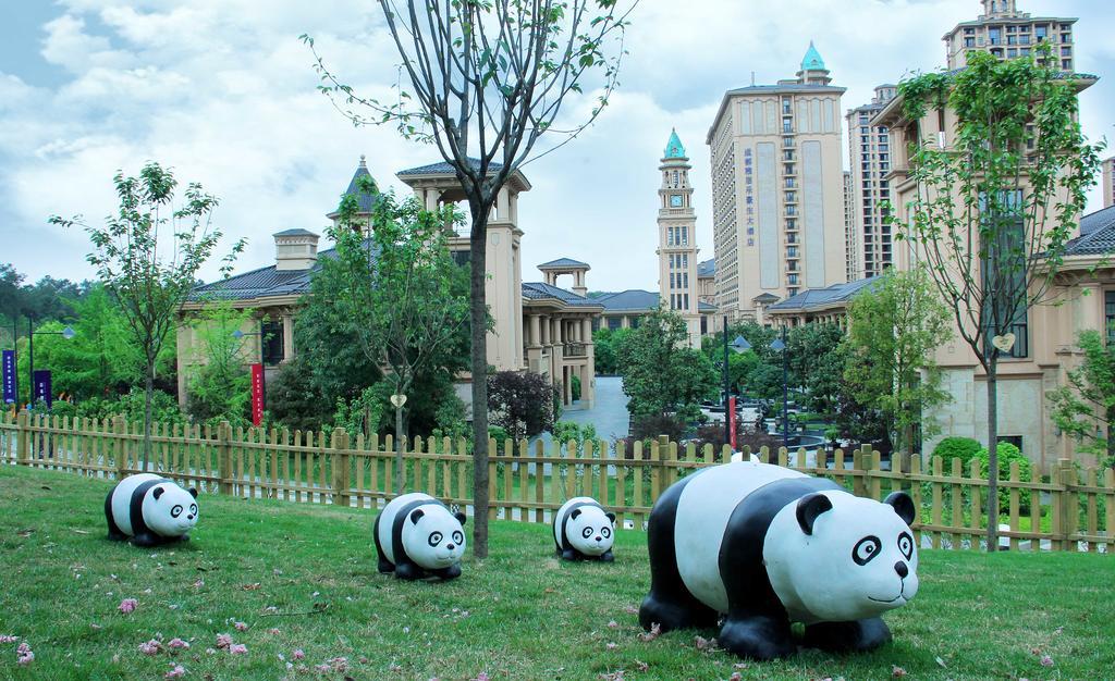 Howard Johnson Agile Plaza Chengdu Exterior foto